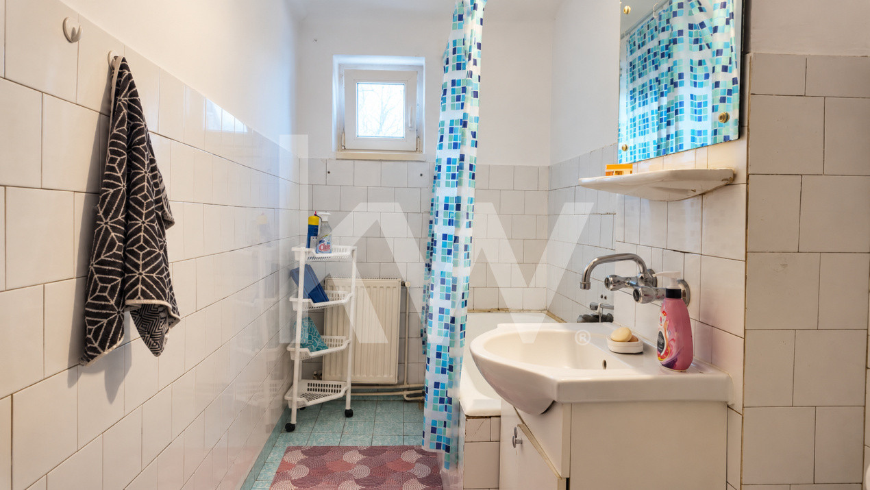 Închiriere apartament 3 camere, mobilat și utilat - zona Răcădău