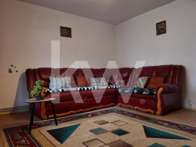 Închiriere apartament 3 camere, mobilat și utilat - zona Răcădău