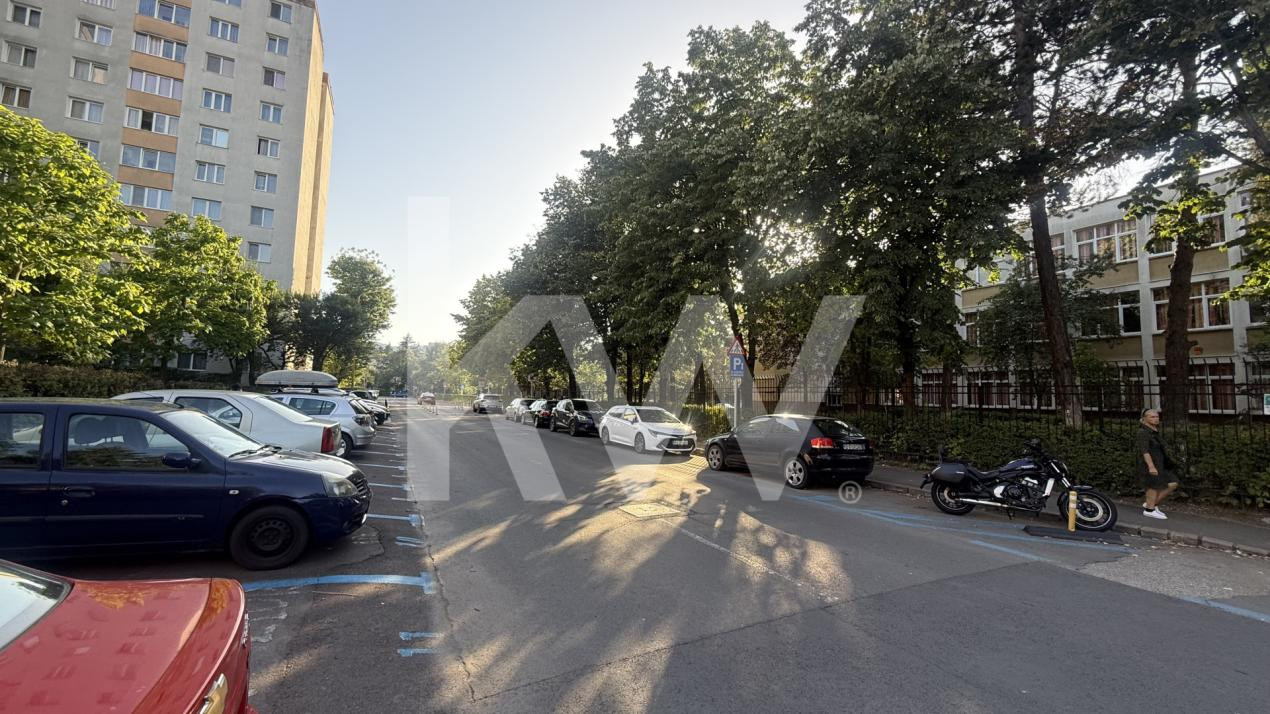 Apartament 3 camere decomandat | Astra – Piața Astra | Str. Venus nr. 2
