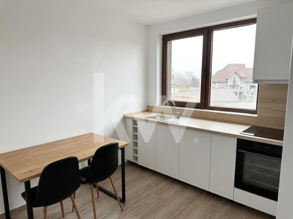 Apartament decomandat de închiriat în Codlea | 82 mp utili | Parcare - bloc nou