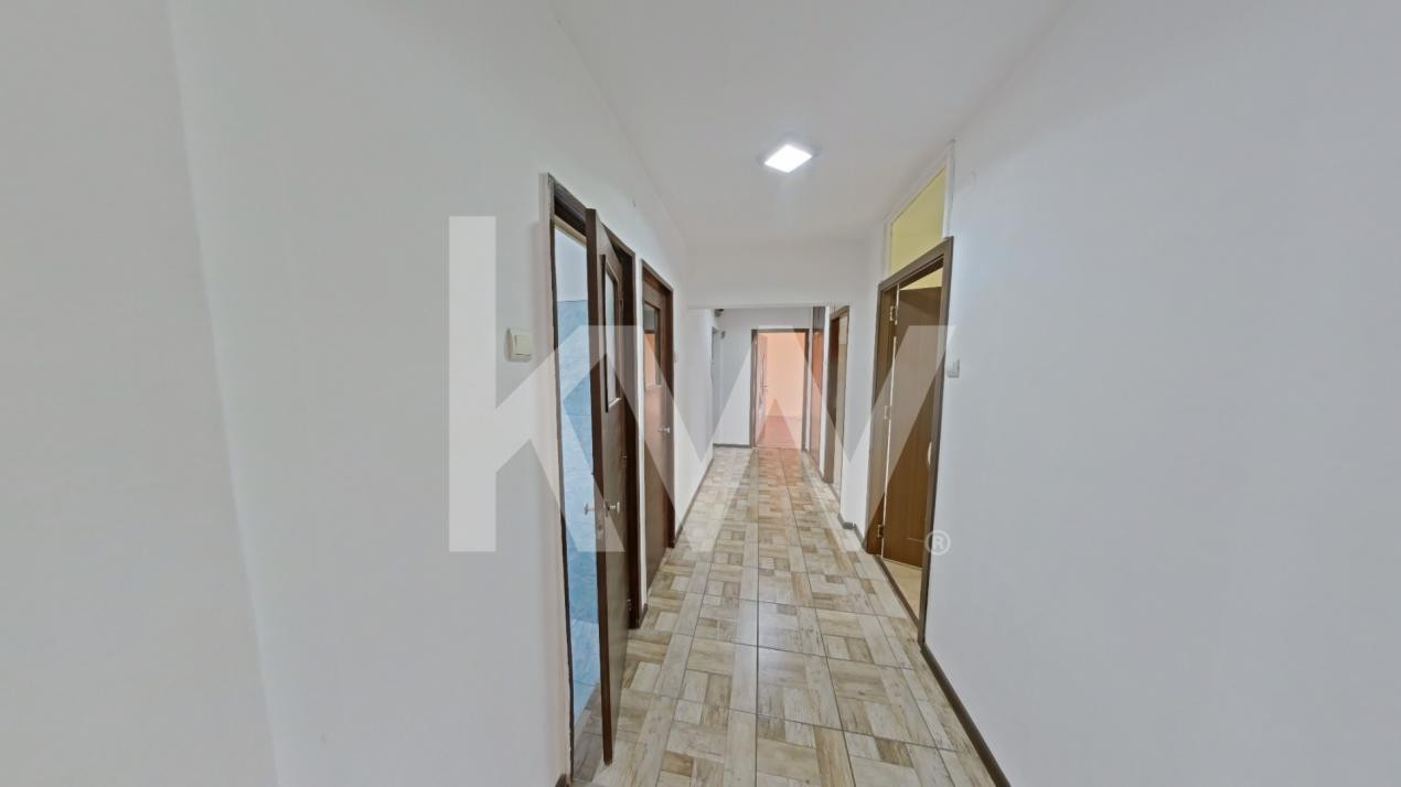 Apartament 3 camere de vânzare – Calea București, Brașov