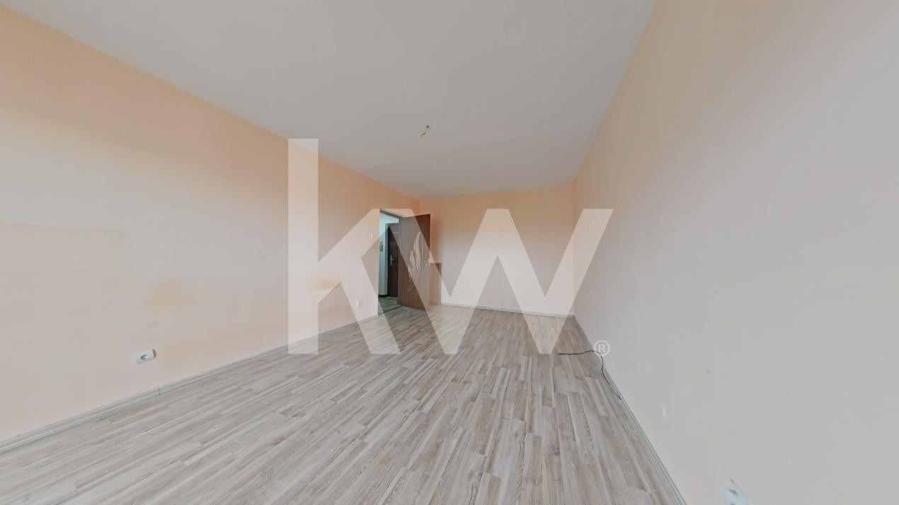 Apartament 3 camere de vânzare – Calea București, Brașov