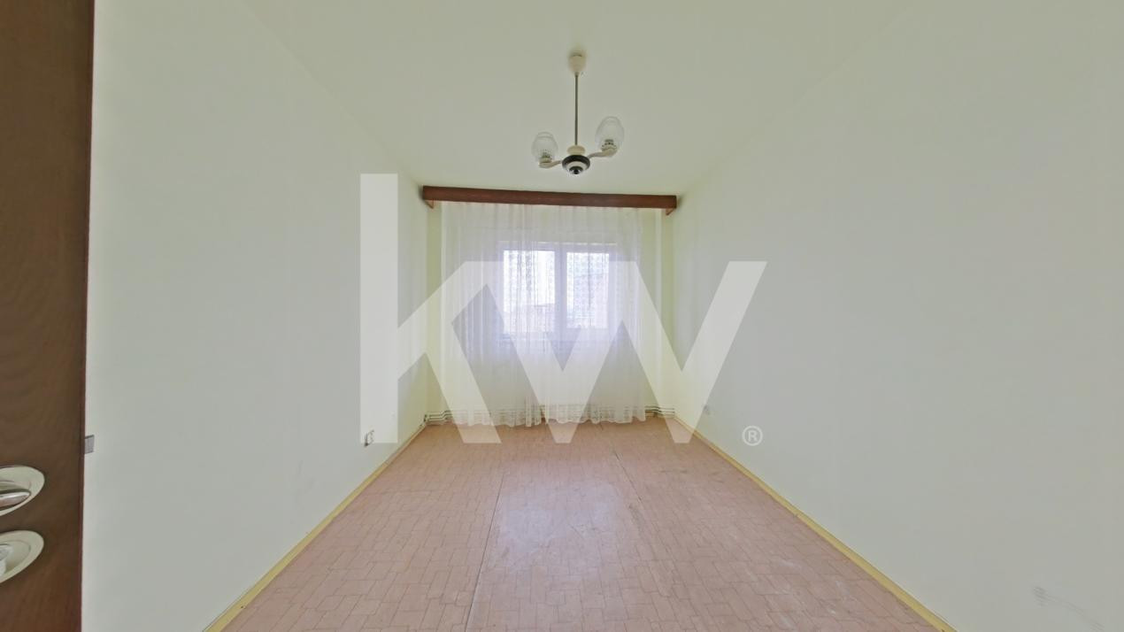 Apartament 3 camere de vânzare – Calea București, Brașov