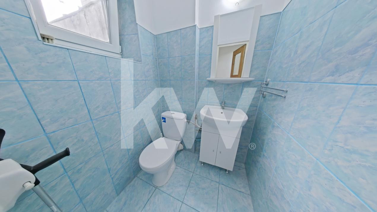 Apartament 3 camere de vânzare – Calea București, Brașov