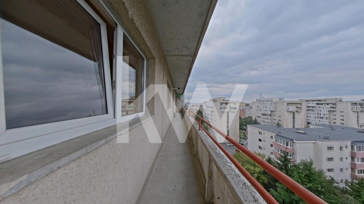 Apartament 3 camere de vânzare – Calea București, Brașov