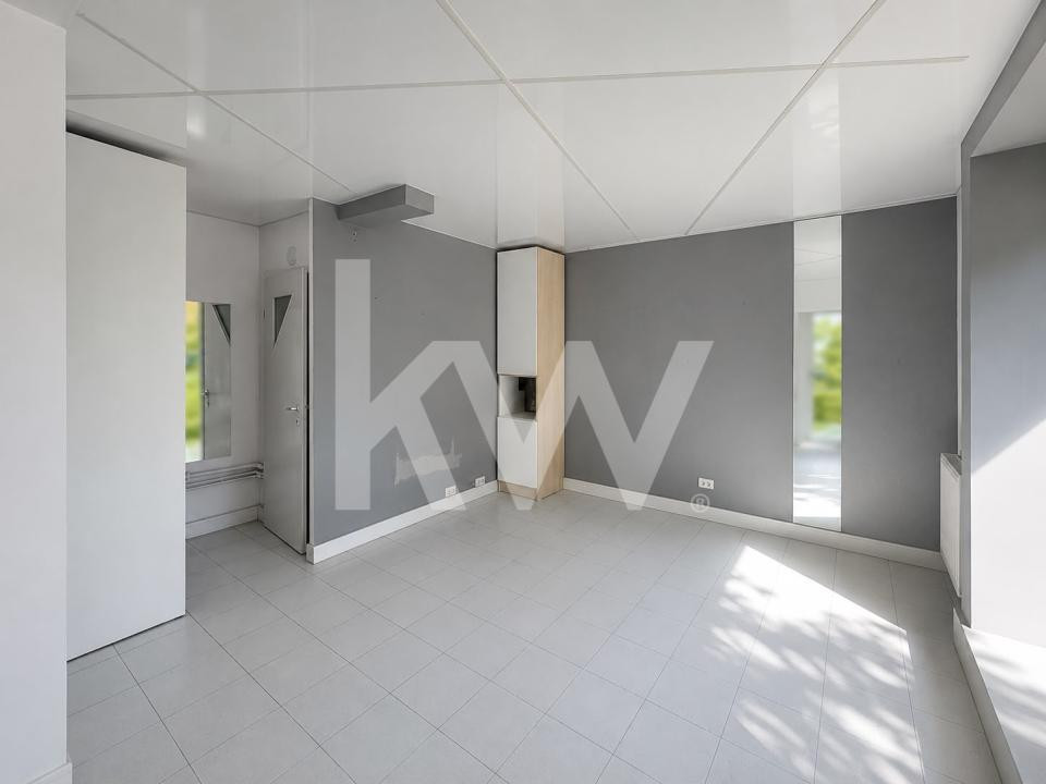 SPAȚIU COMERCIAL | 44 MP | SUPRAFAȚĂ VITRATĂ 5 ML | Scriitorilor