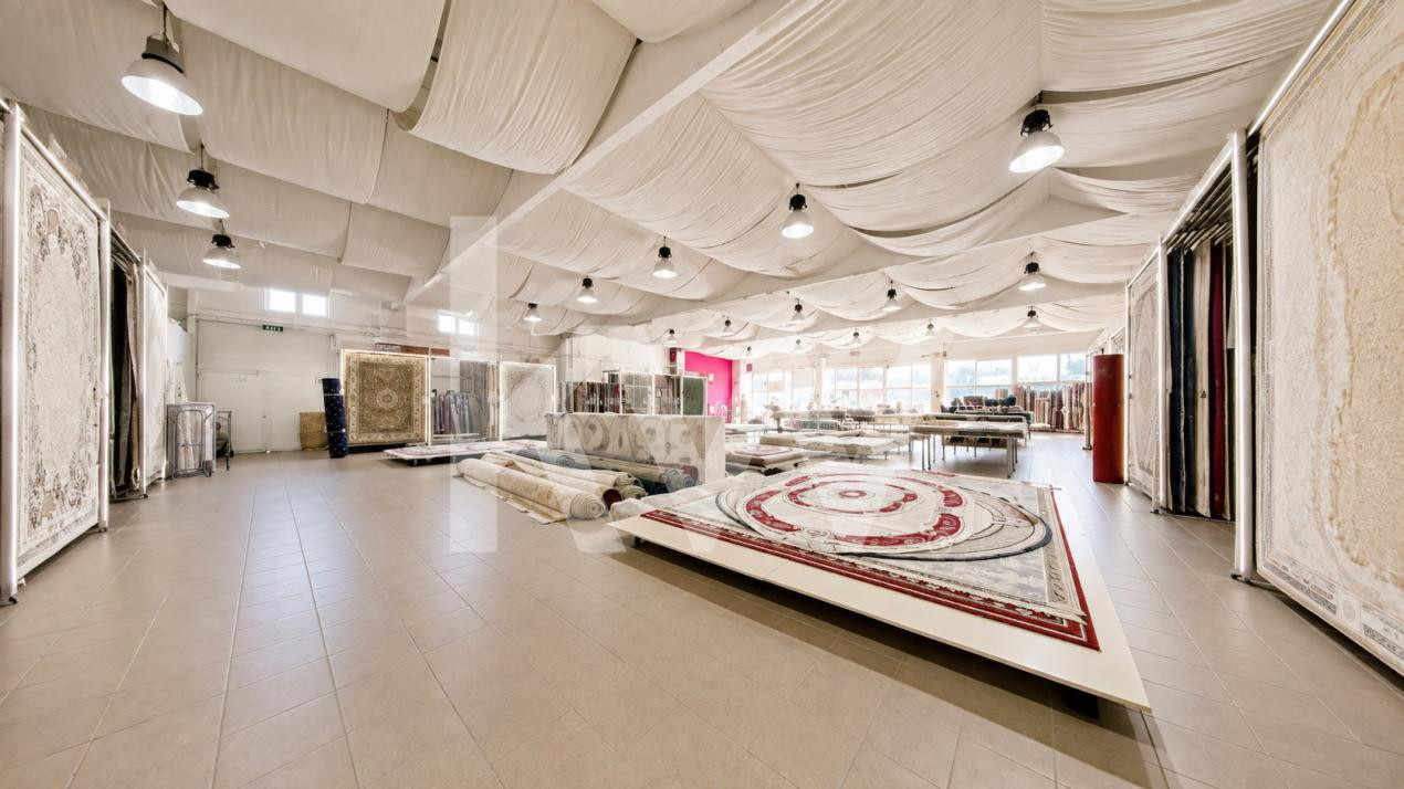 Spațiu comercial 435 mp, open-space