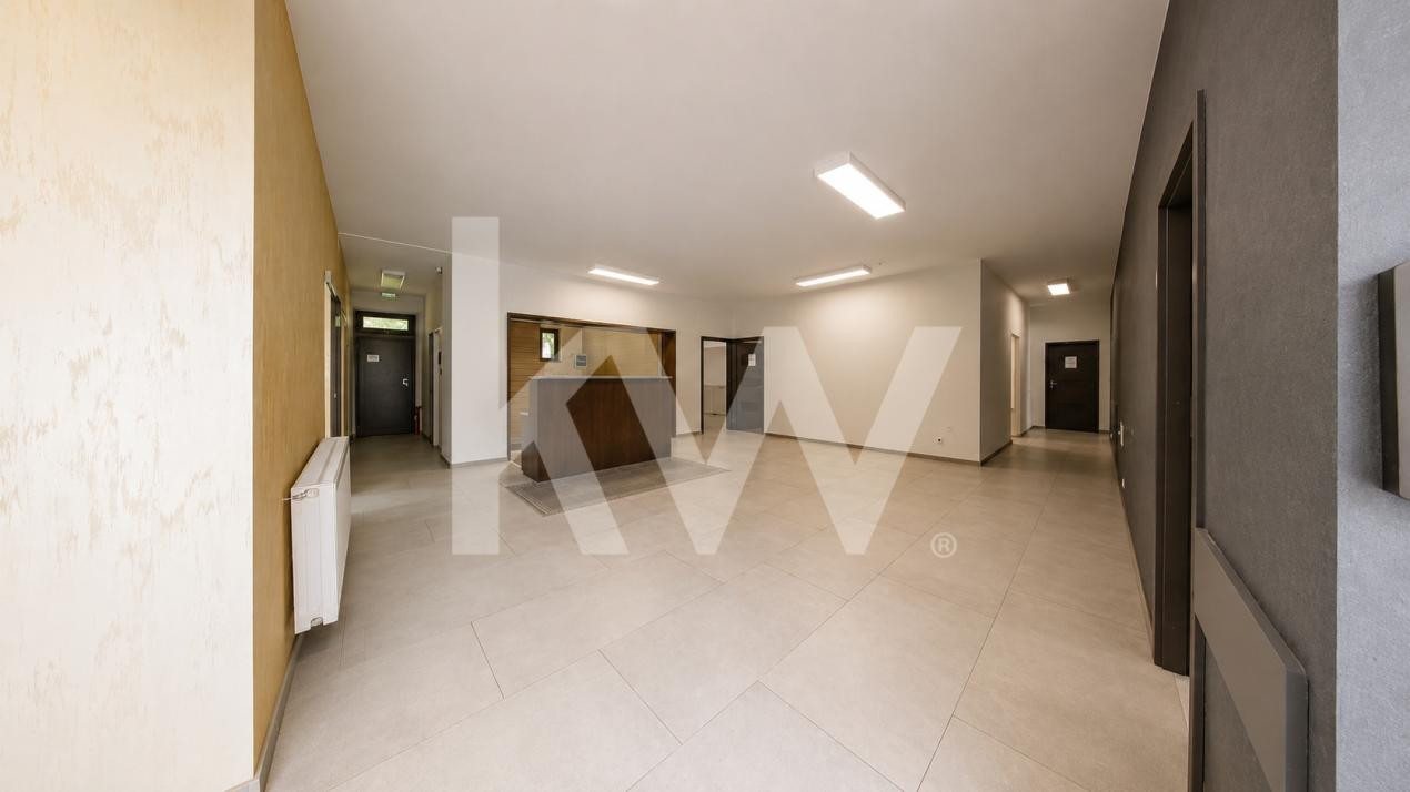 Spațiu comercial de închiriat, str. Mihai Viteazul nr. 24-26, Brașov