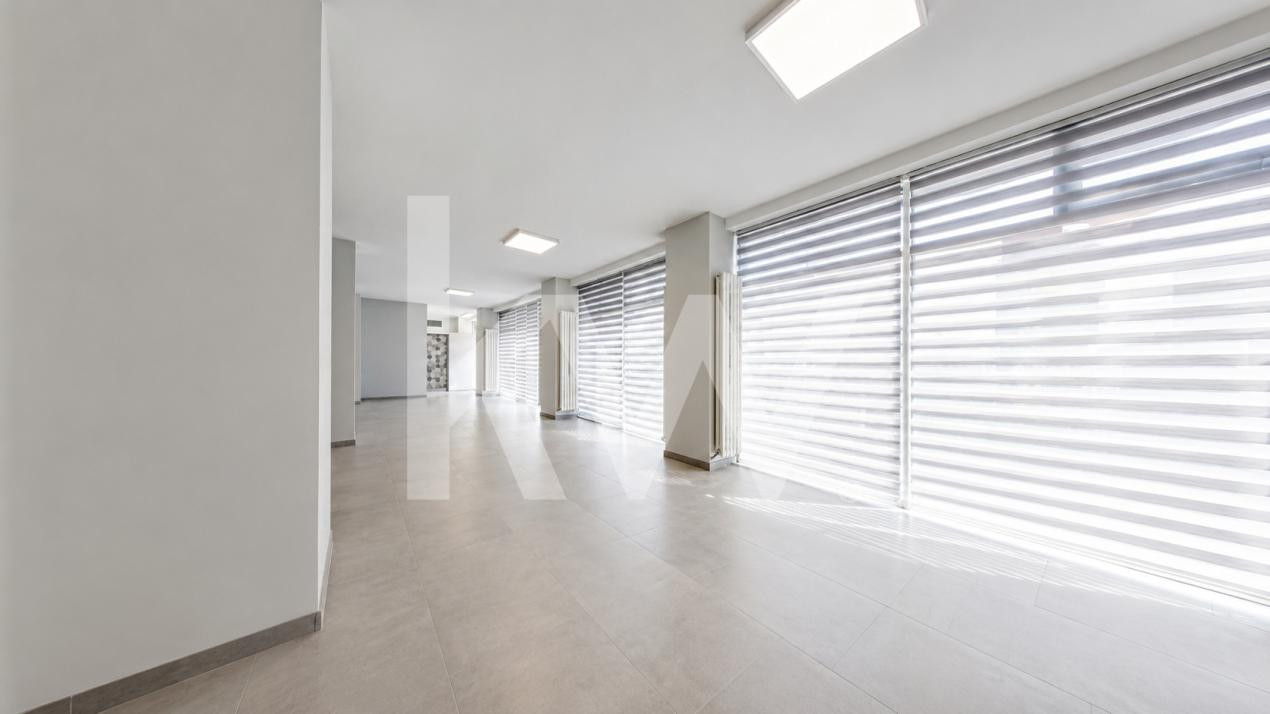 Spațiu comercial de închiriat, str. Mihai Viteazul nr. 24-26, Brașov