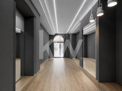 SPAȚIU COMERCIAL | 100 MP | 3 CĂI DE ACCES | Centrul Istoric