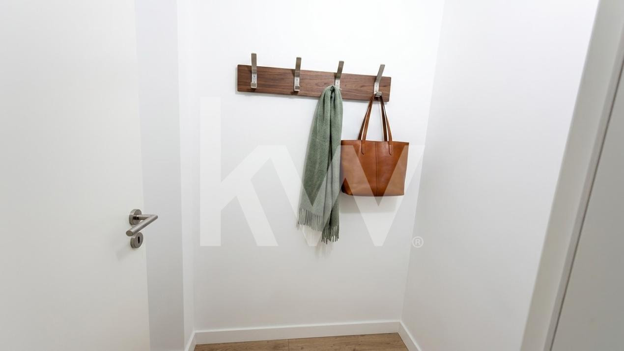 Penthouse pe două niveluri | 119 mp utili + terasă 35 mp | Maurer Residence