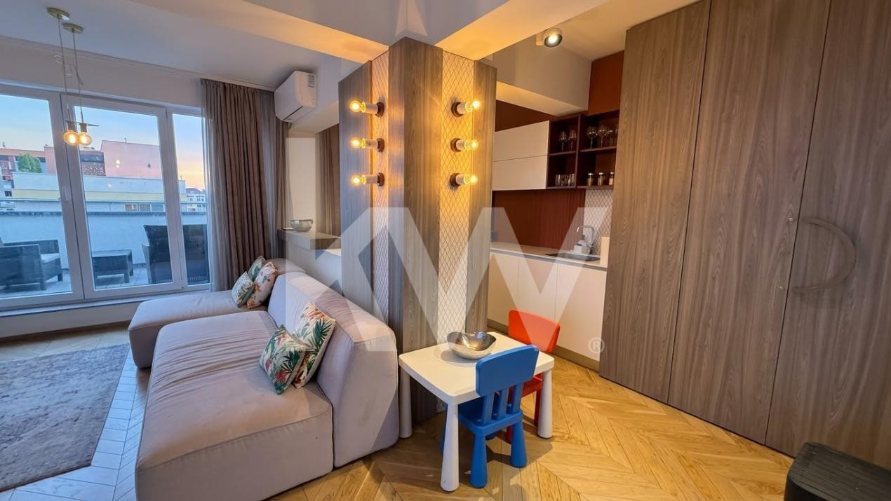 Penthouse pe două niveluri | 119 mp utili + terasă 35 mp | Maurer Residence