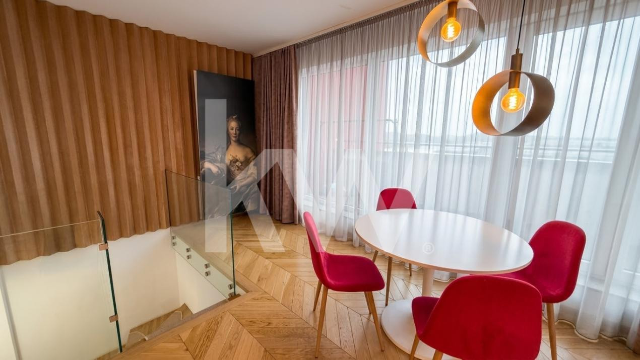 Penthouse pe două niveluri | 119 mp utili + terasă 35 mp | Maurer Residence