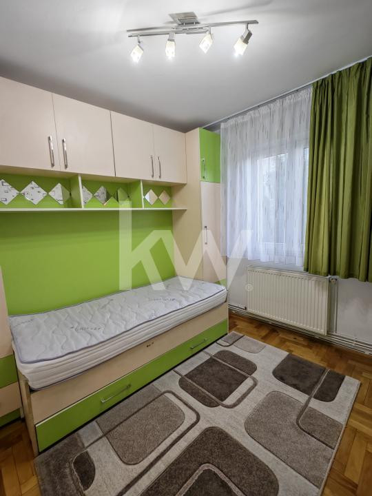 Apartament 3 camere de închiriat — zona B-dul Gării