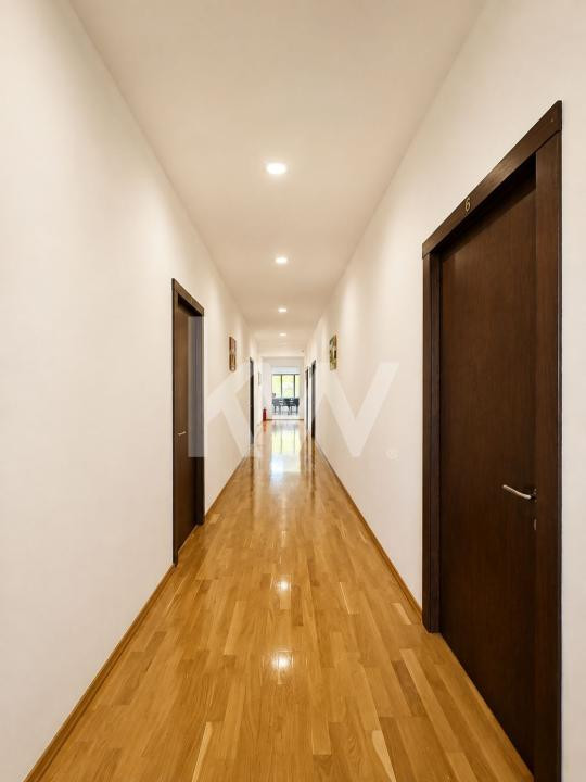SPAȚIU BIROURI | 44,50 MP | MANSARDĂ | Zonă Centrală