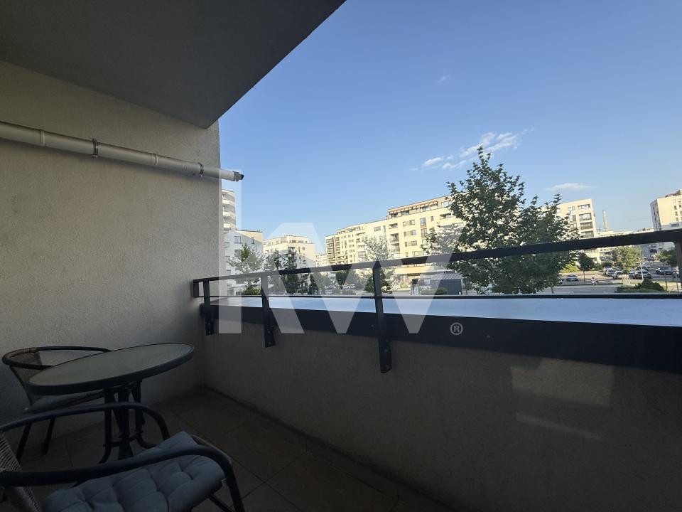   Studio Coresi Avantgarden, mobilat și utilat