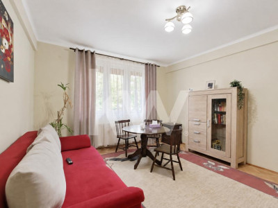 Închiriere apartament 2 camere, mobilat și utilat, Central Brasov