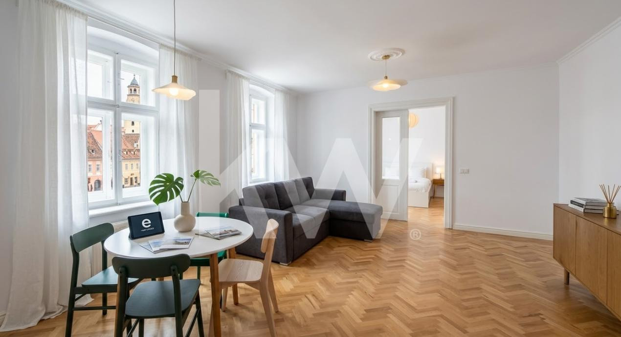 Închiriere apartament 2 camere, mobilat și utilat, Central Brasov