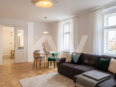 Închiriere apartament 2 camere, mobilat și utilat, Central Brasov