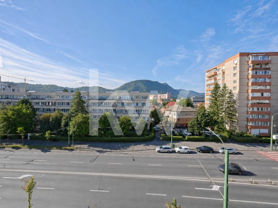Vânzare apartament cu 2 camere, decomandat, mobilat și utilat - Bld. Griviței