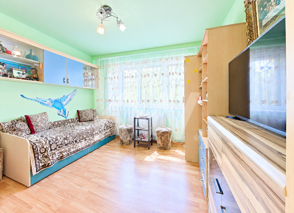 Vanzare apartament 2 camere, etajul 1 – Bulevardul Saturn nr. 41, Brașov