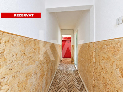 REZERVAT - Vânzare apartament cu 3 camere, decomandat - strada Codrul Cosminului