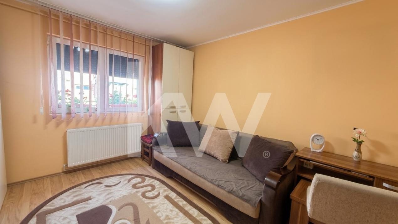 Garsoniera Renovata cu centrala proprie - Etaj 1