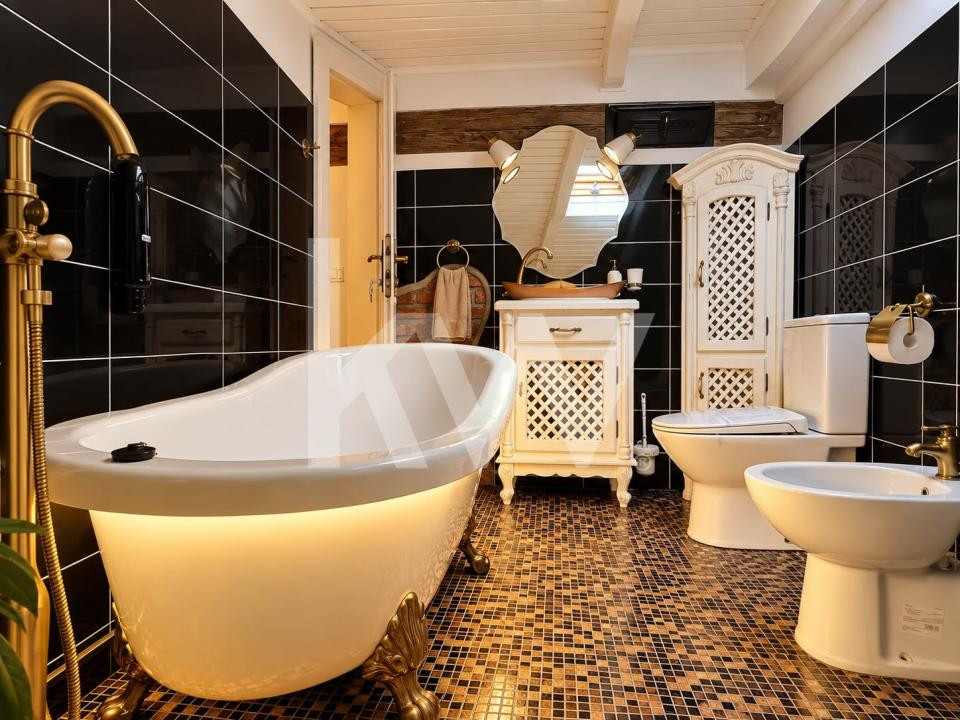 APARTAMENT | 80 MP | CURTE & TERASĂ | CENTRUL ISTORIC