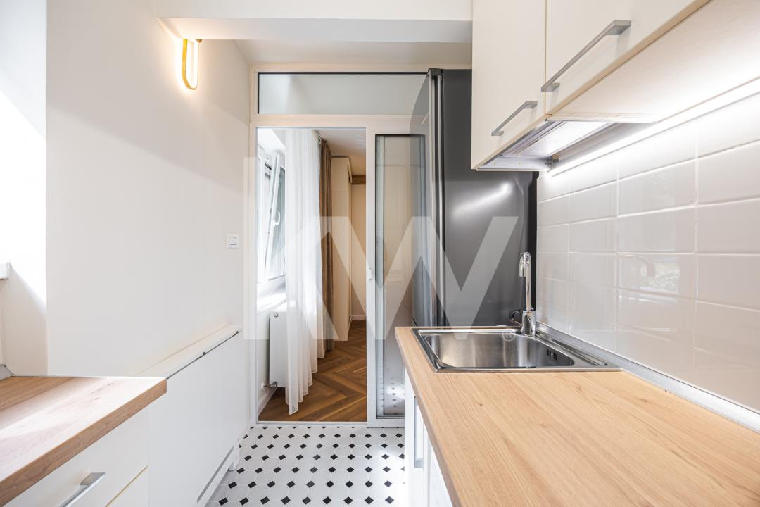 Garsoniera Premium de Vanzare - Avram Iancu / Renovata si mobilata complet