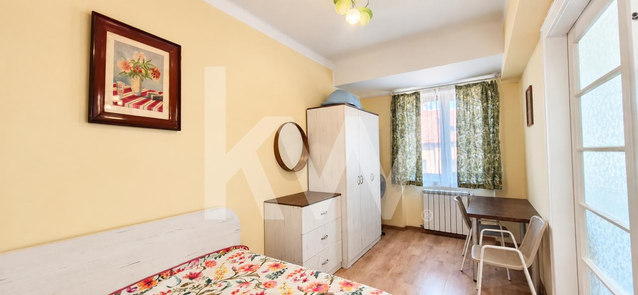 Închiriere apartament cu 3 camere, mobilat și utilat, Central Brasov