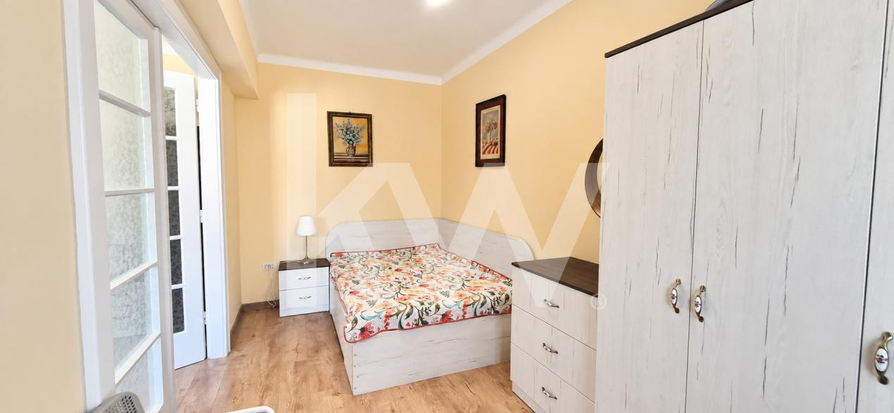 Închiriere apartament cu 3 camere, mobilat și utilat, Central Brasov