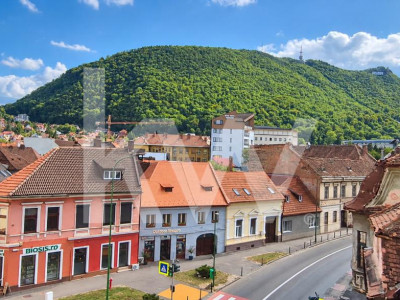 Închiriere apartament cu 3 camere, mobilat și utilat, Central Brasov