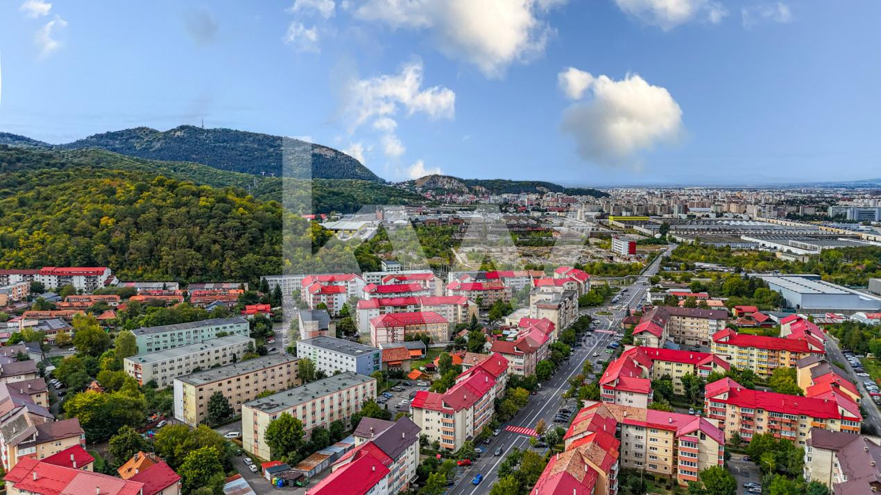 Vânzare apartament cu 3 camere, 80 mp, strada Vișinului – Zona Noua