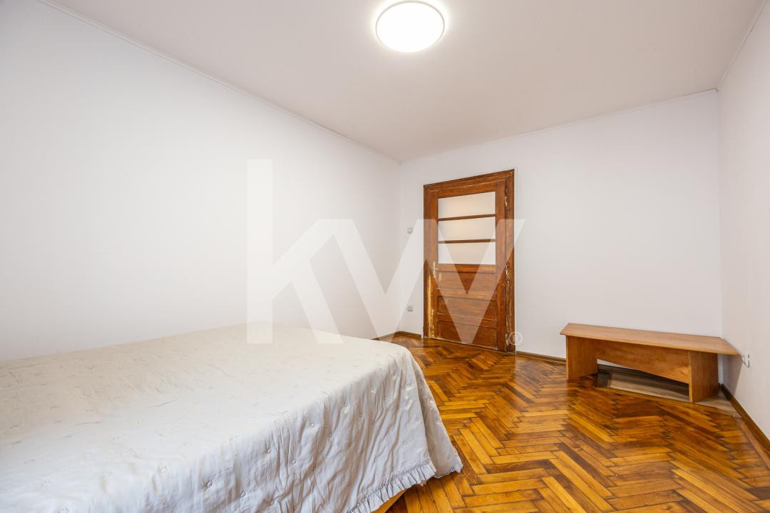 Apartament in vila, 3 camere –  Centrul Vechi - Piata Unirii 