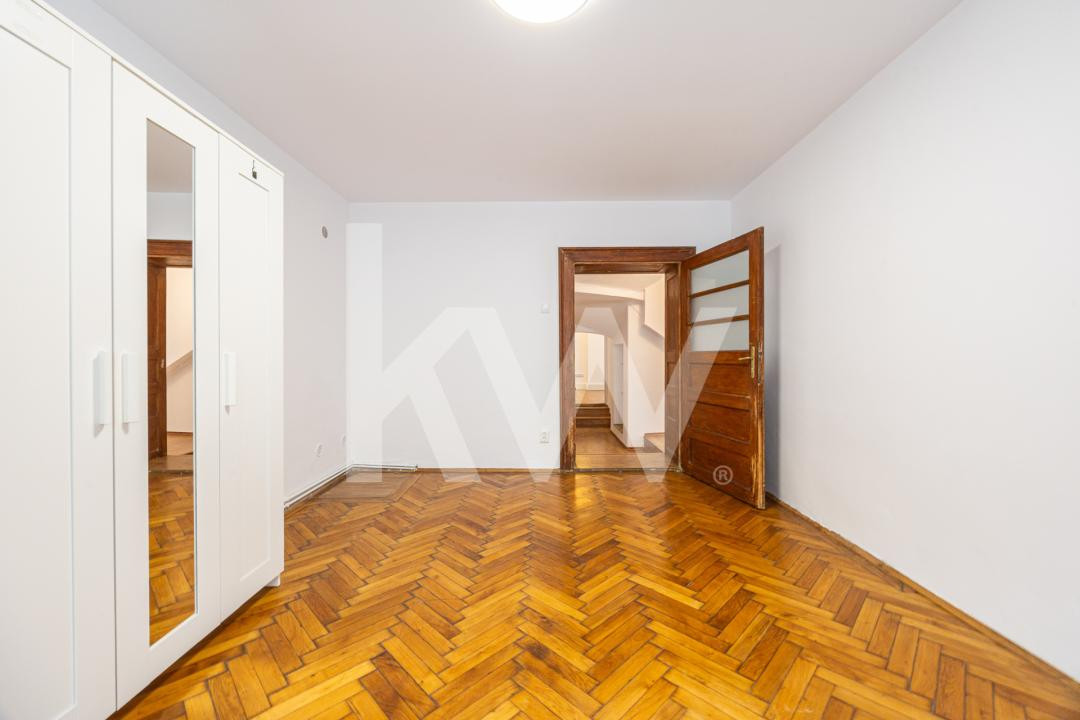 Apartament in vila, 3 camere –  Centrul Vechi - Piata Unirii 
