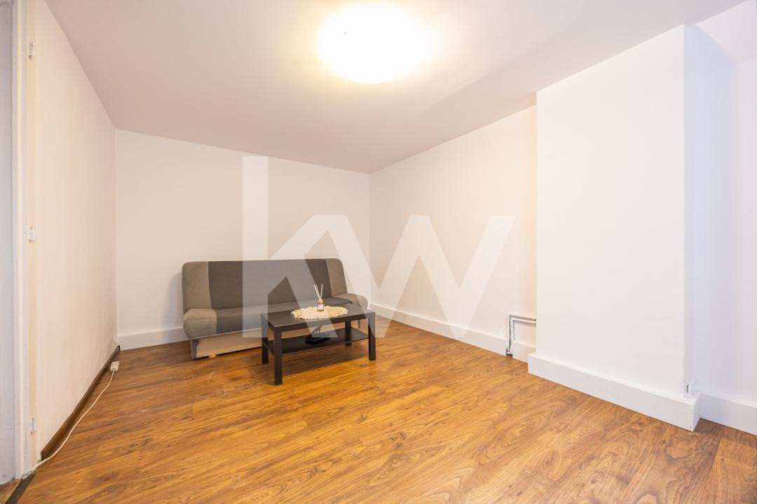 Apartament in vila, 3 camere –  Centrul Vechi - Piata Unirii 