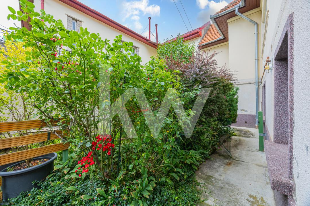 Apartament in vila, 3 camere –  Centrul Vechi - Piata Unirii 