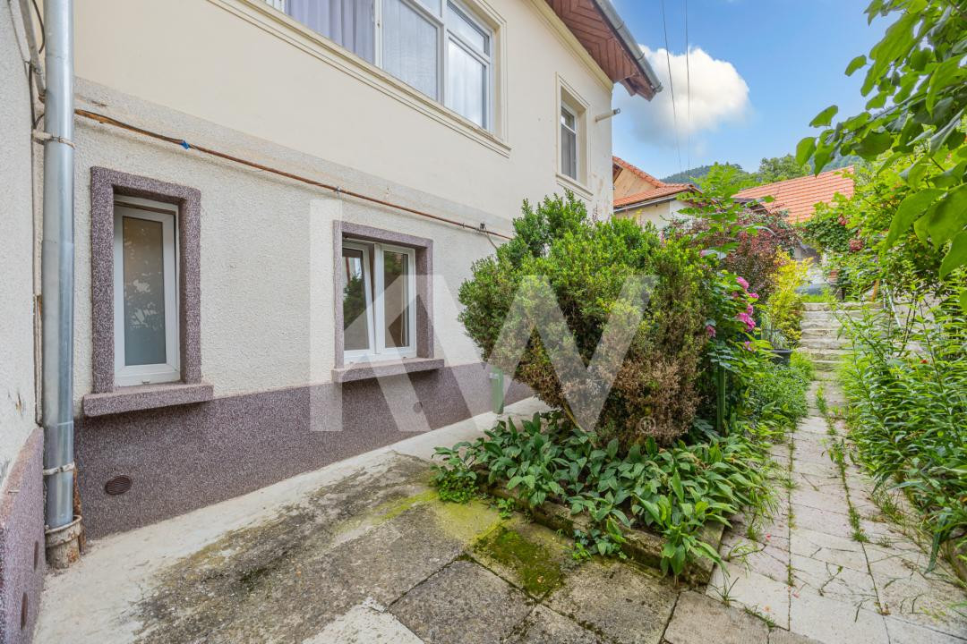 Apartament in vila, 3 camere –  Centrul Vechi - Piata Unirii 