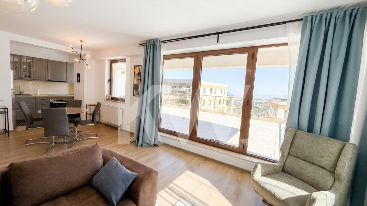 Apartament cu 2 camere cu terasă spectaculoasă pe Drumul Poienii