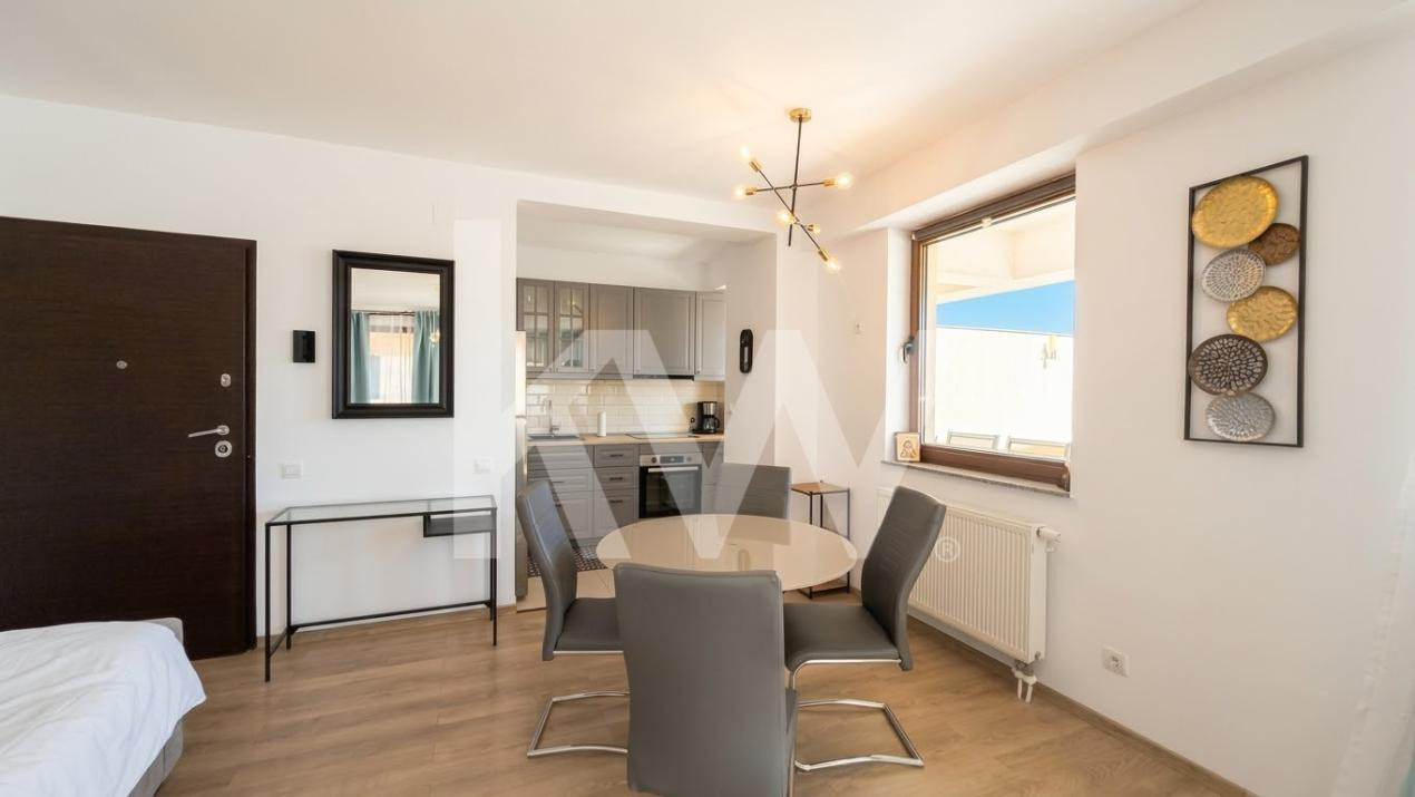 Apartament cu 2 camere cu terasă spectaculoasă pe Drumul Poienii