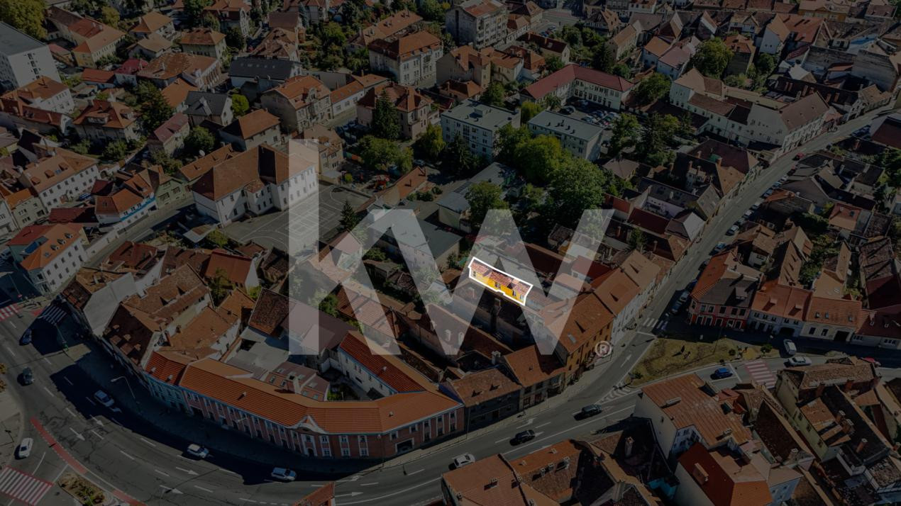 Vânzare apartament cu 2 camere, 74 mp, strada Iuliu Maniu - zona Centrul Vechi 