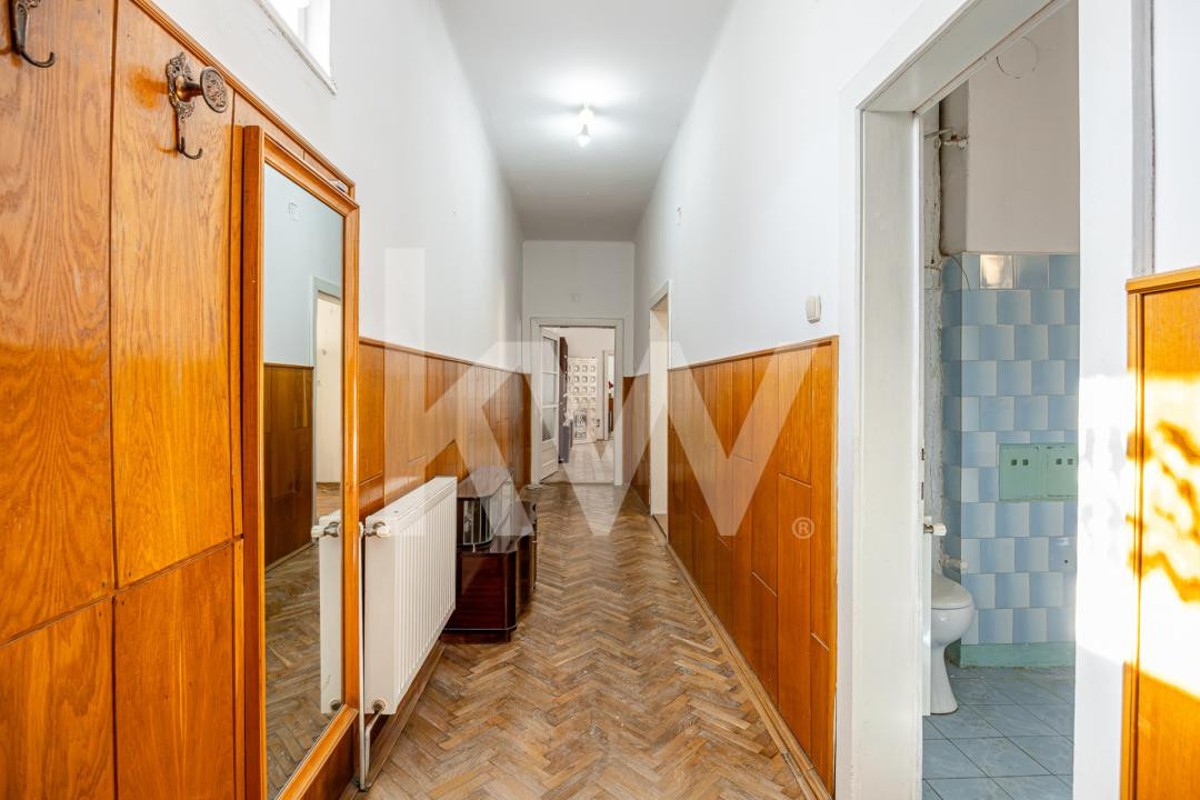 Vânzare apartament cu 2 camere, 74 mp, strada Iuliu Maniu - zona Centrul Vechi 