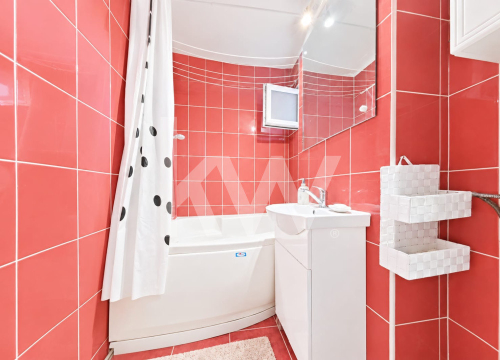 Apartament 3 camere – zona Griviței, Brașov