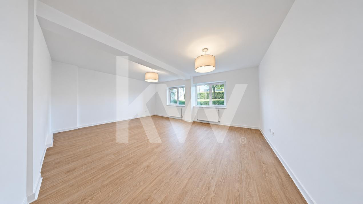 Apartament spațios, potrivit-locuire sau activități profesionale, Avantgarden 1.