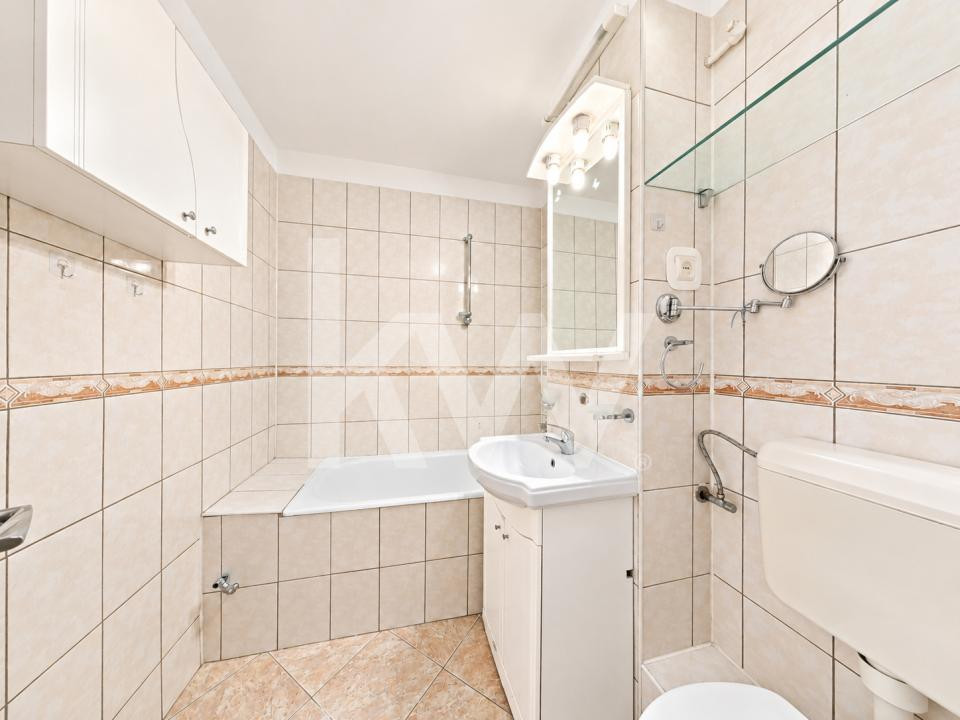 Vânzare apartament cu 3 camere, circular, Alexandru Vlahuță - zona Centrul Civic