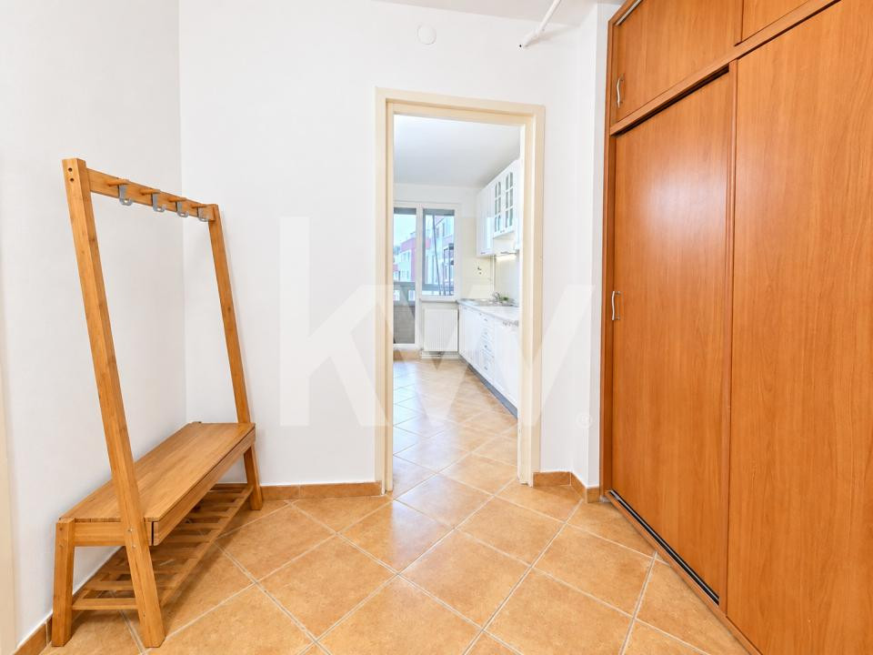 Vânzare apartament cu 3 camere, circular, Alexandru Vlahuță - zona Centrul Civic