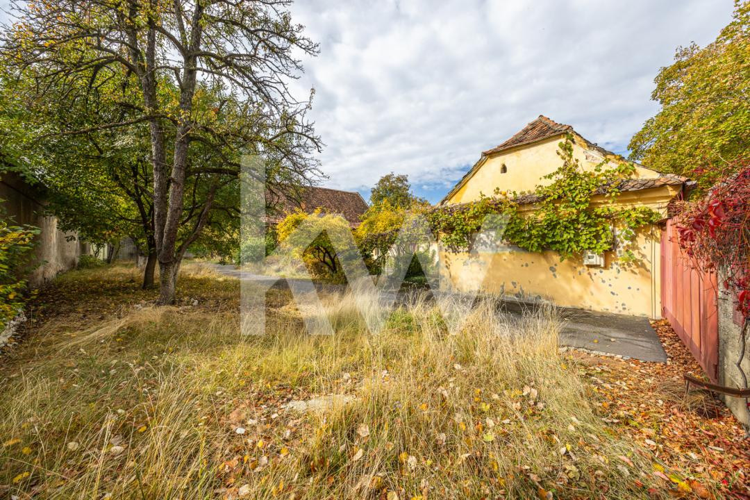 Casa individuala + sura, teren 1676 mp – Avram Iancu