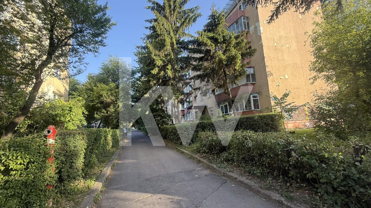 Oportunitate!!! Apartament 3 camere decomandat | Astra | 