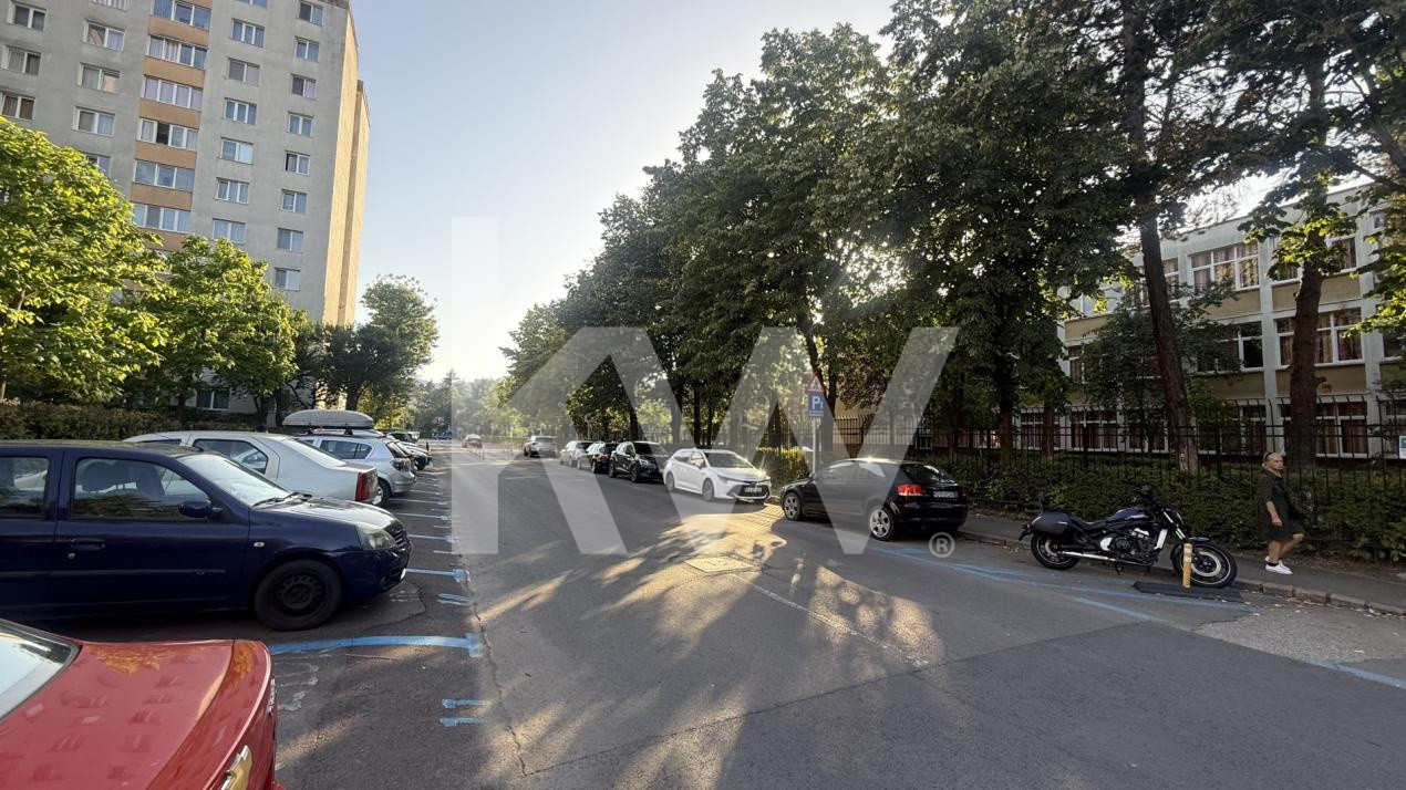 Oportunitate!!! Apartament 3 camere decomandat | Astra | 