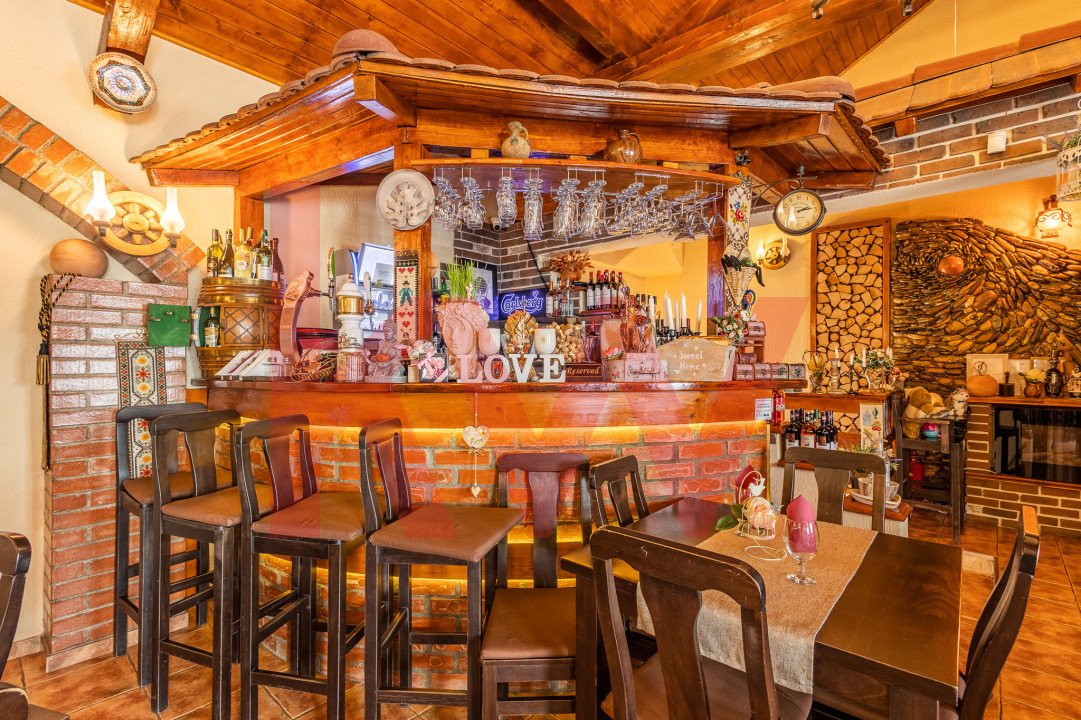 Afacere Brasov (restaurant, spatiu comercial, gradina de vara) Comision 0%